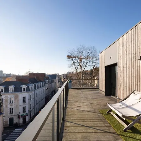 Eastwood Rooftop By Cocoonr