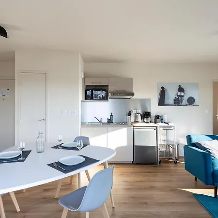 Apartment Eastwood Rooftop By Cocoonr
